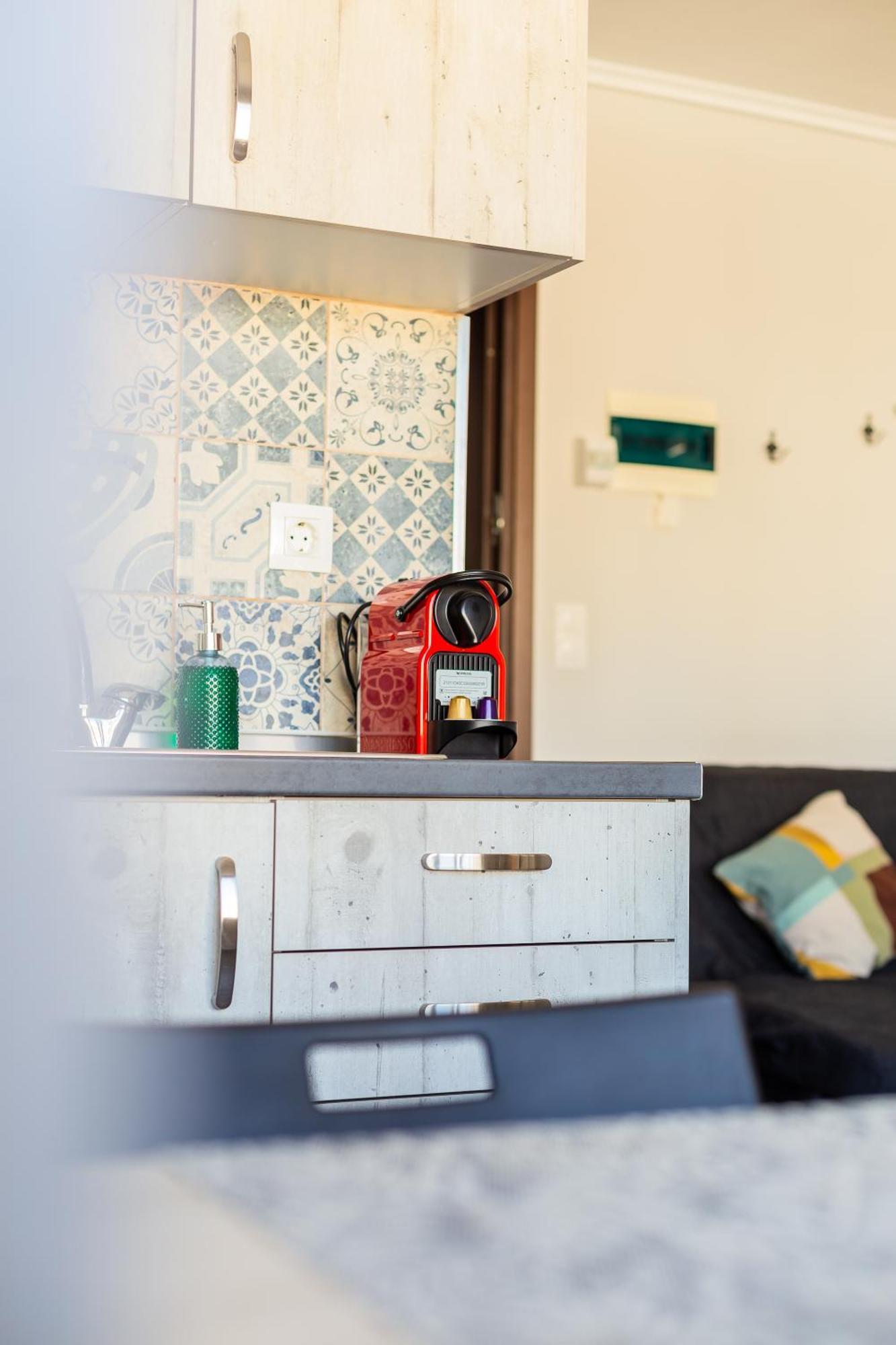 Modiano Studios Center-Your Urban Stay Thessaloniki Exterior foto